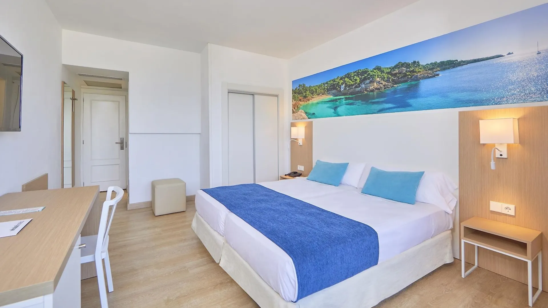 Whala!Beach El Arenal  Hotel
